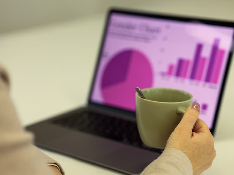 Richiesta preventivo pulizie professionale con planimetria e documenti